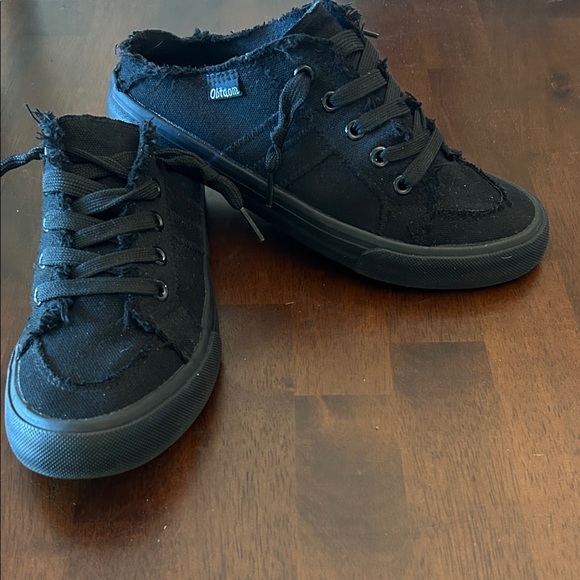 Obtaom Shoes - Obtaom Black Canvas Mule Sneaker Size 6